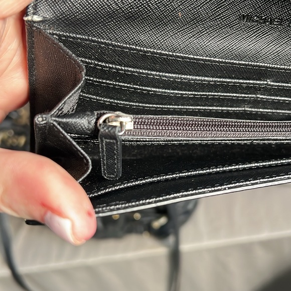 Michael Kors, leather wallet - Picture 7 of 7